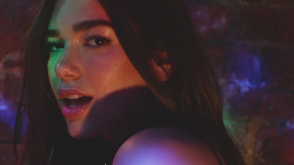 Dua lipa hotter than hell