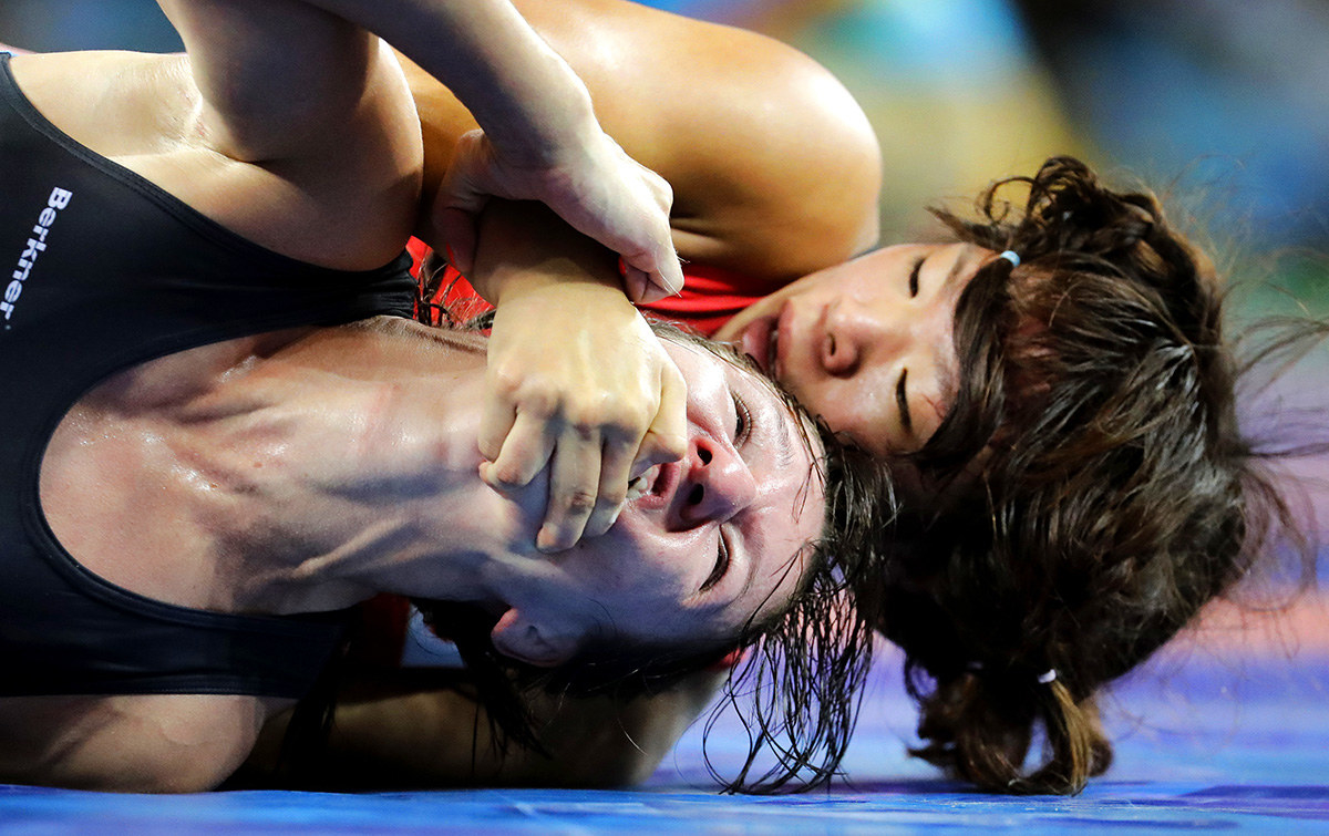 Sumire mika japanese women wrestling catfight