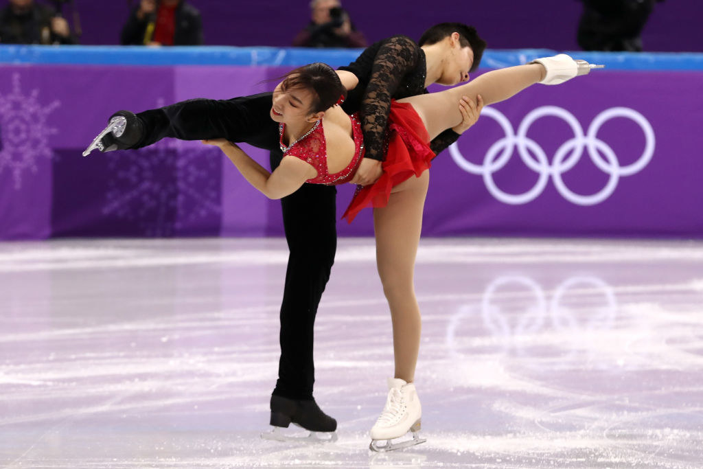 Figure Skating Pictures That Are Lowkey Sexual Af