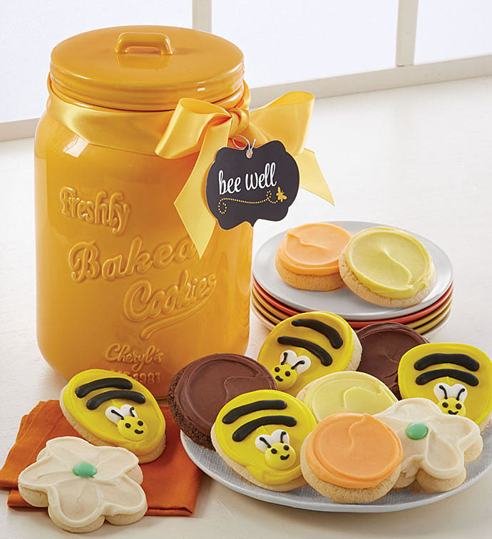 This jar includes six buttercream cookies, two fudge buttercream chocolate cookies, two buttercream orange citrus cookies, and two buttercream lemon burst cookies. Get it from Cheryl's Cookies for $39.99.