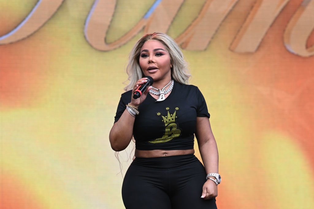 Lil Kim Prays For Monsoon Amid La Fires Reactions