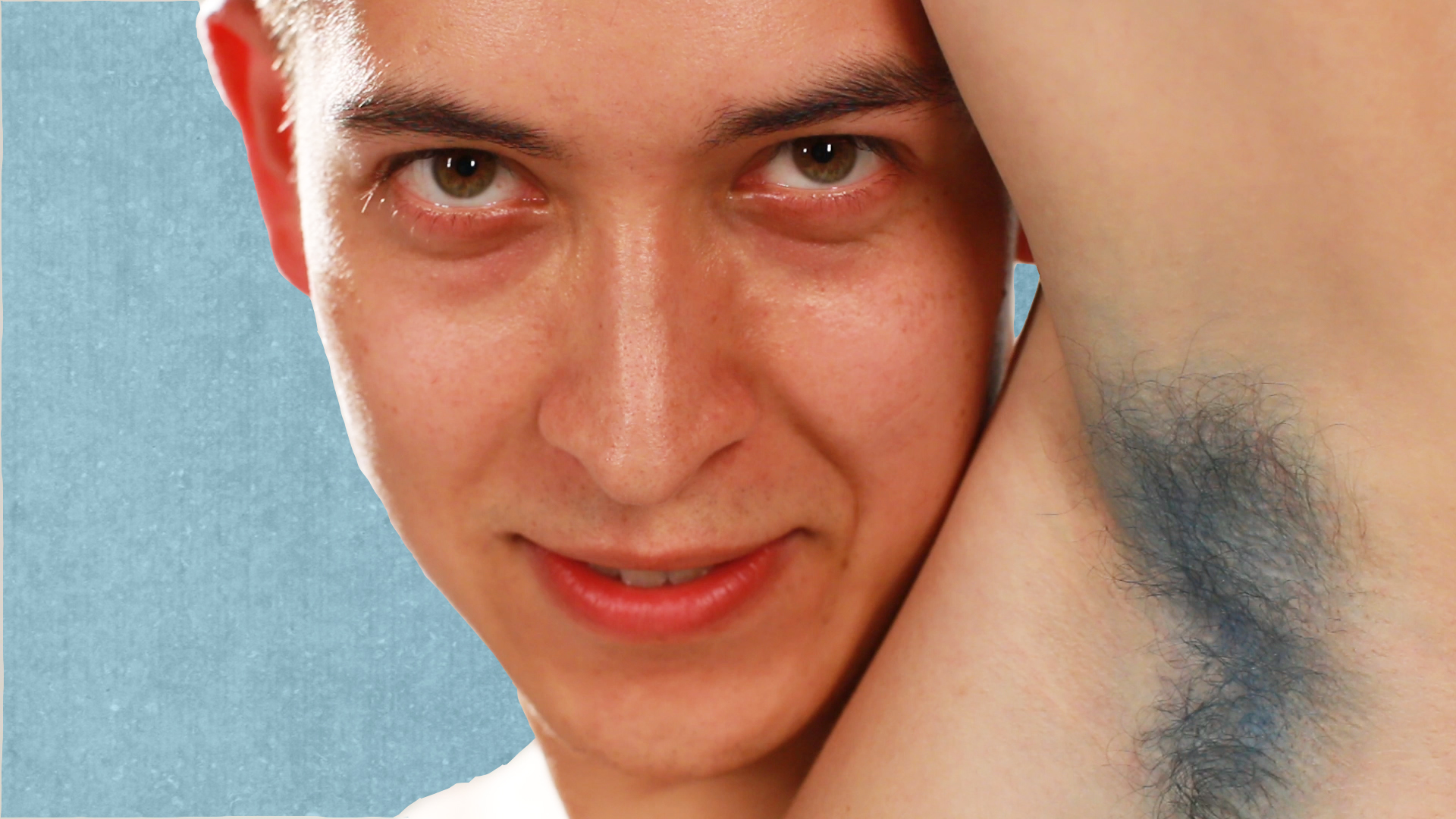 Волосатые подмышки и пиздень молодой татуированной неформалки 