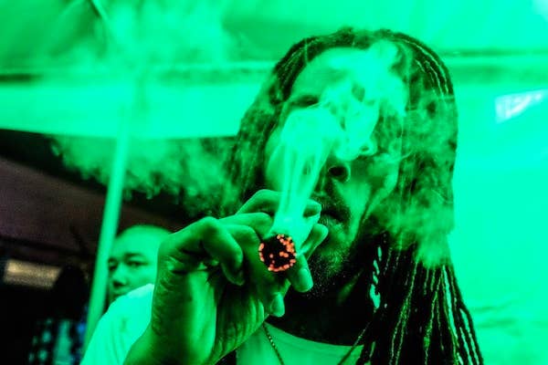 Image via @wakaflocka