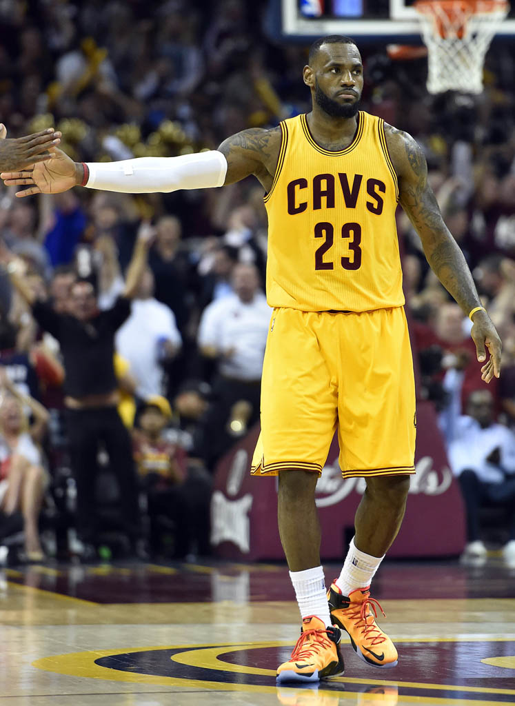LeBron James wears Witness Nike LeBron XII 12 in Game 3 of the NBA Finals (1)