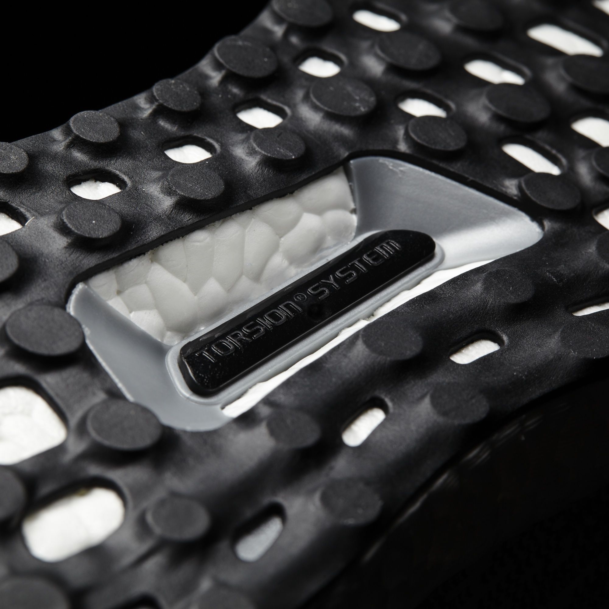 adidas Ultra Boost Uncaged LTD White Tech Earth Vapour Grey Detail 2 BB4074