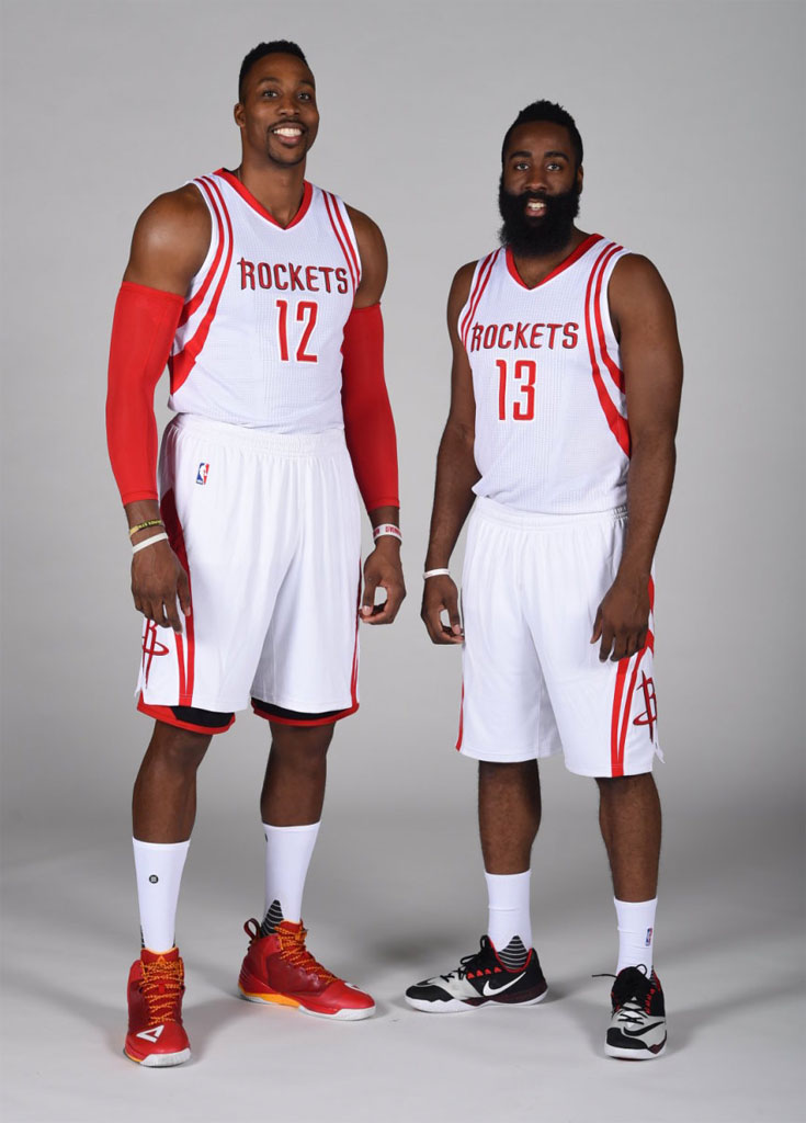 Dwight Howard wearing the PEAK DH1; James Harden wearing the Nike Zoom Run the One