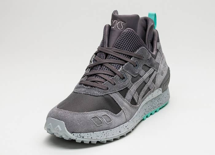 paridad Productos lácteos Alarmante Asics Turned the Gel Lyte III Into a High Top | Complex
