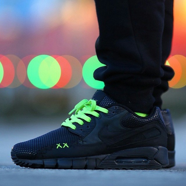 Rare Air Maxes Spotted on #AirMaxDay