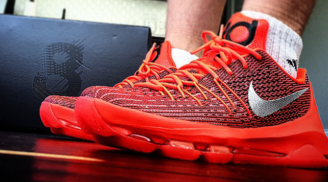 Kd 8 2024 crimson red