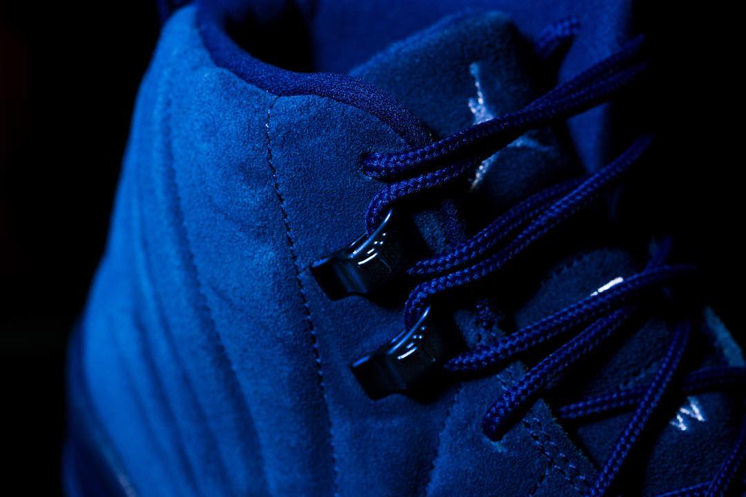 Blue Air Jordan 12 Collar 130690-400
