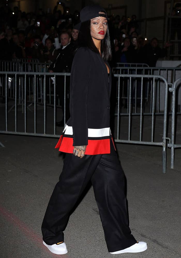 Rihanna Wears Riccardo Tisci x Nike Air Force 1 RT (5)
