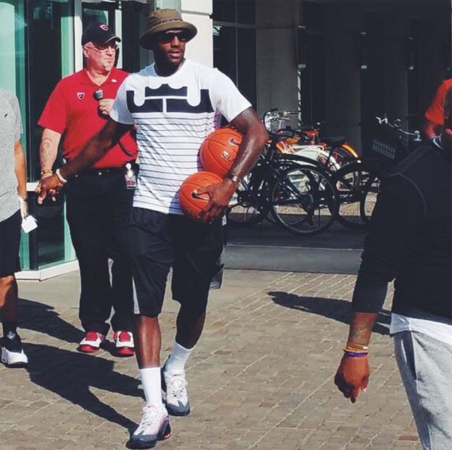 LeBron James wearing the &#x27;Air Max 95&#x27; Nike LeBron 12 Low