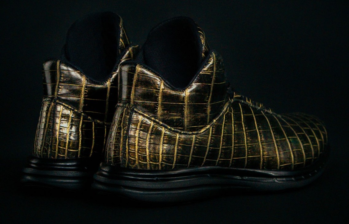 Lebron 15 24k gold deals
