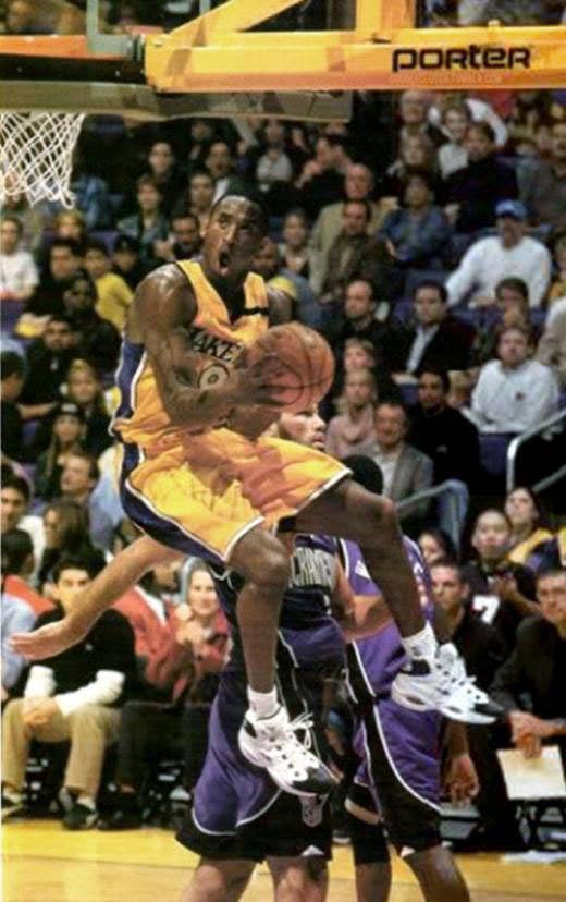 Remembering Kobe Bryant's Sneaker Free Agency