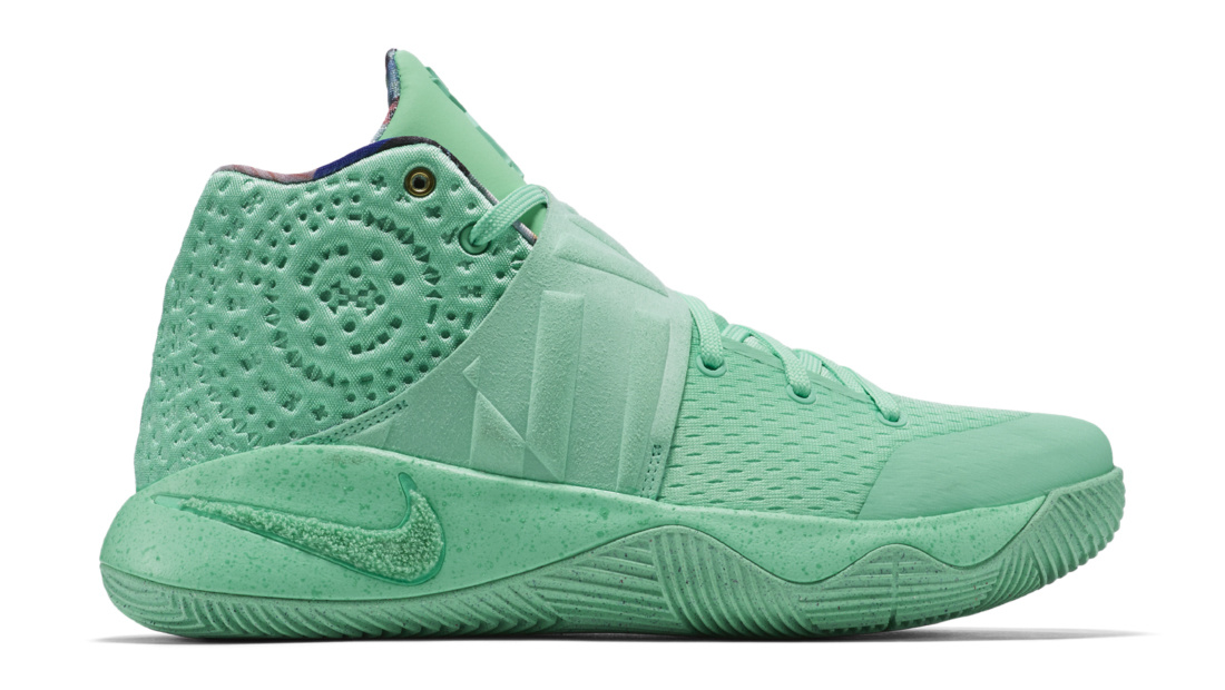What the Nike Kyrie 2 Green 914681-300 Profile