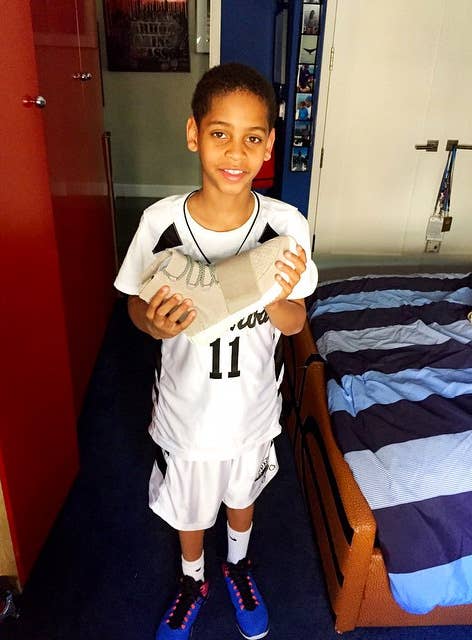 Kanye West Gave Carmelo Anthony&#x27;s Son adidas Yeezy Boost