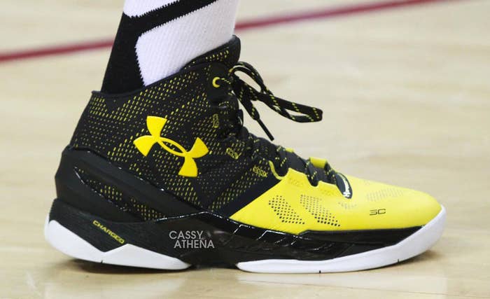 Under Armour Curry Two Black/Yellow (1)