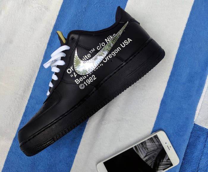 Air Force 1 Off White Profile