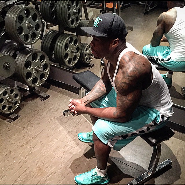 50 Cent wearing the Nike LeBron X 10 Low Easter
