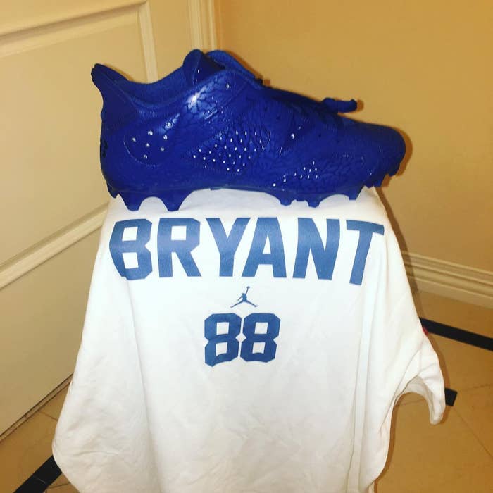 Dez Bryant Air Jordan 6 Low Blue Elephant Pro Bowl Cleats