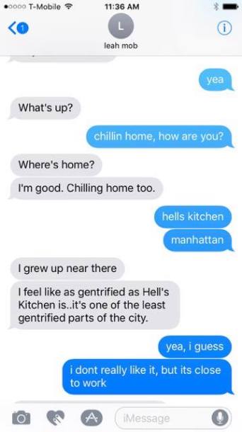 Michael Che and Leah McSweeney Texts