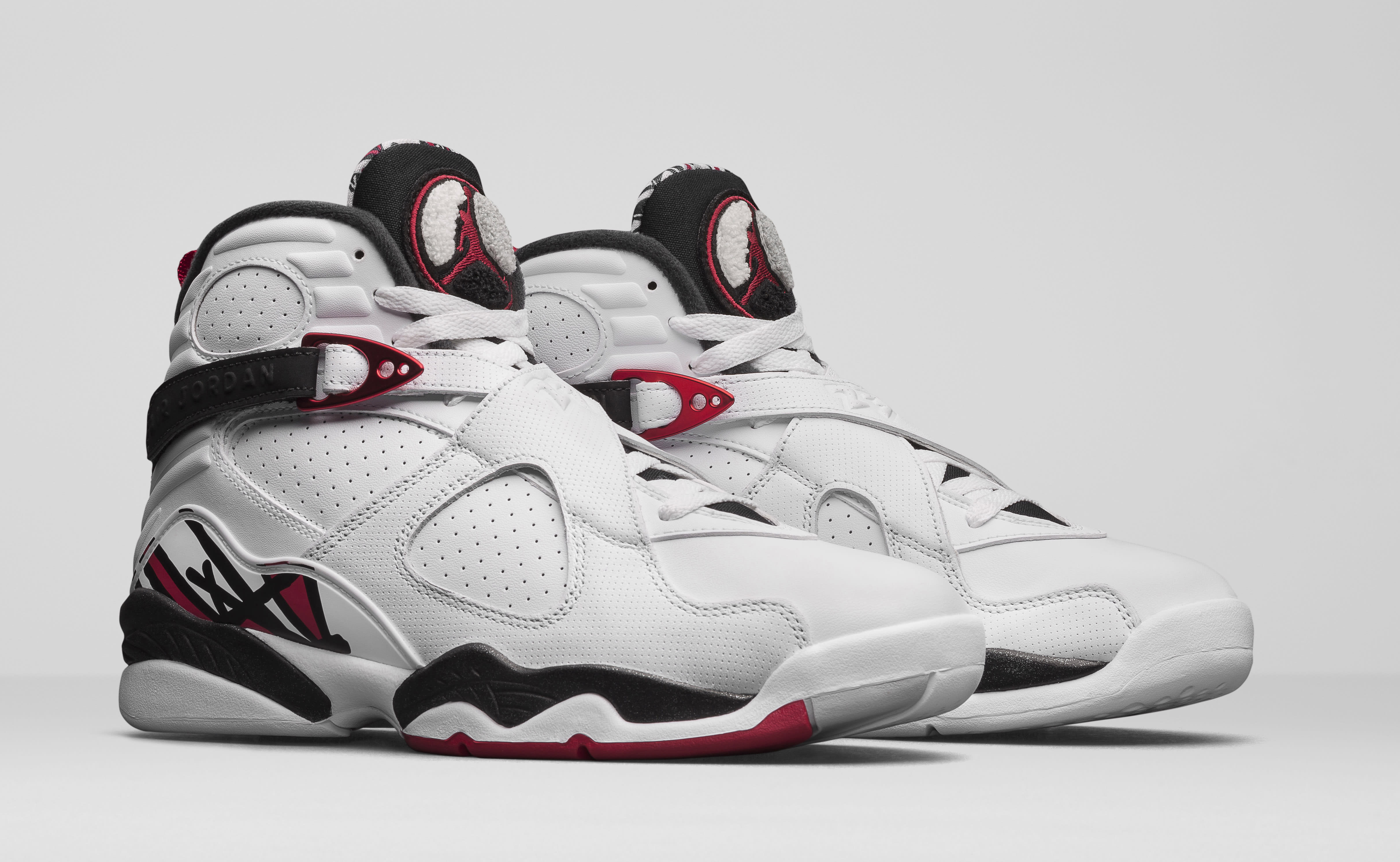 Air Jordan 8 Alternate 305381-104