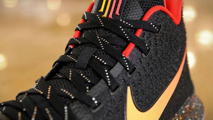 Nike Kyrie 3 Black/Red PE Detail