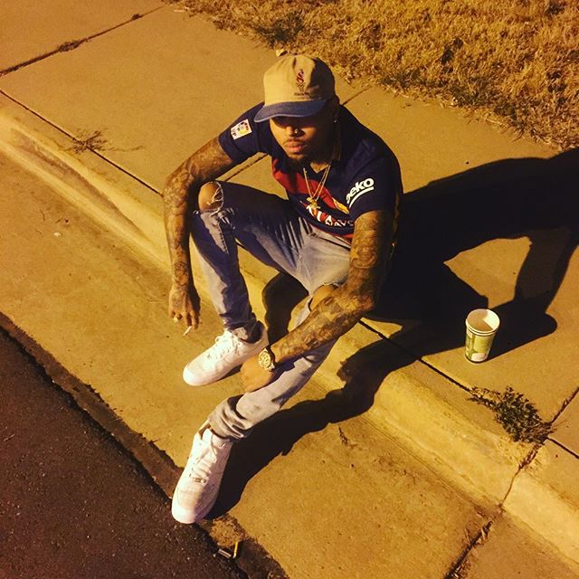 Chris Brown wearing the &#x27;White&#x27; Nike Air Force 1