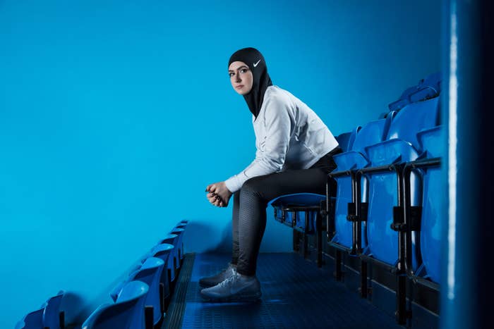 Zahra Lari Nike Hijab