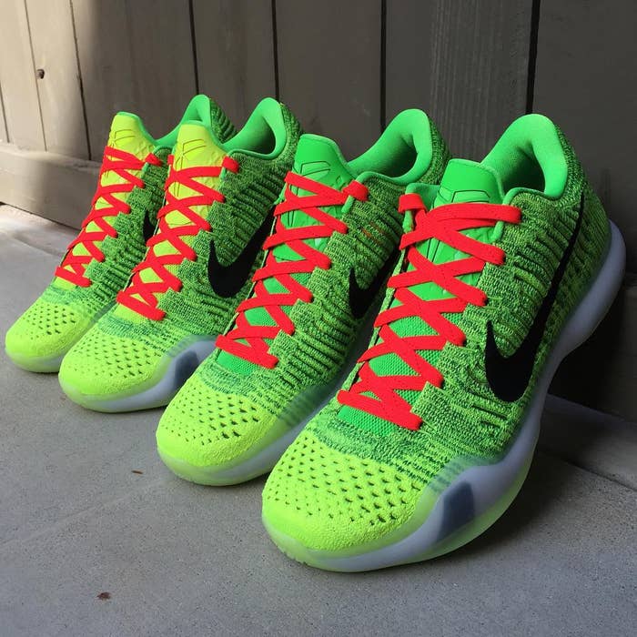 Here's What the 'Grinch' Nike Kobe 10 Elite Looks Like In-Hand | Complex