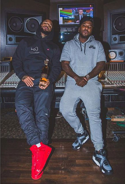 The Game wearing the &#x27;Red&#x27; Air Jordan 11Lab4 &amp; Young Jeezy wearing the &#x27;Flint Grey&#x27; Nike Air Raid