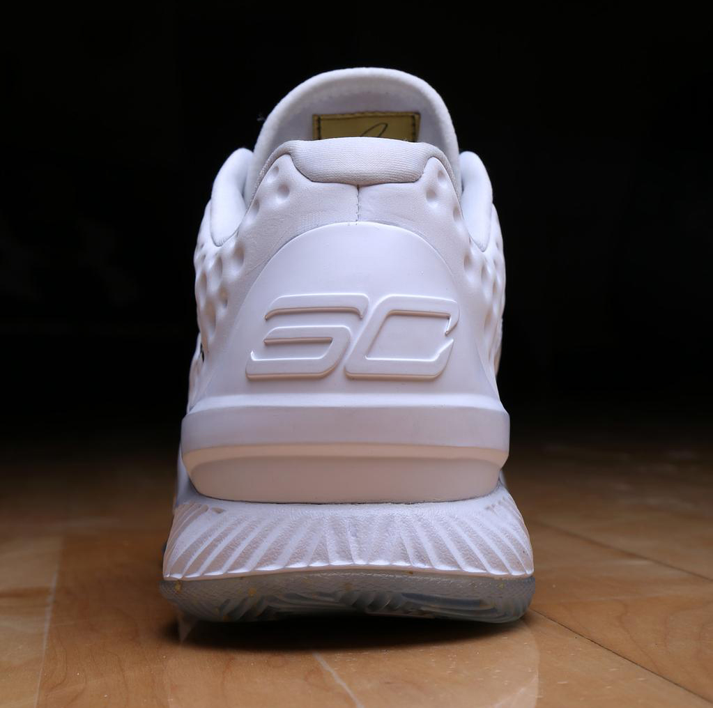 Curry low top shoes online