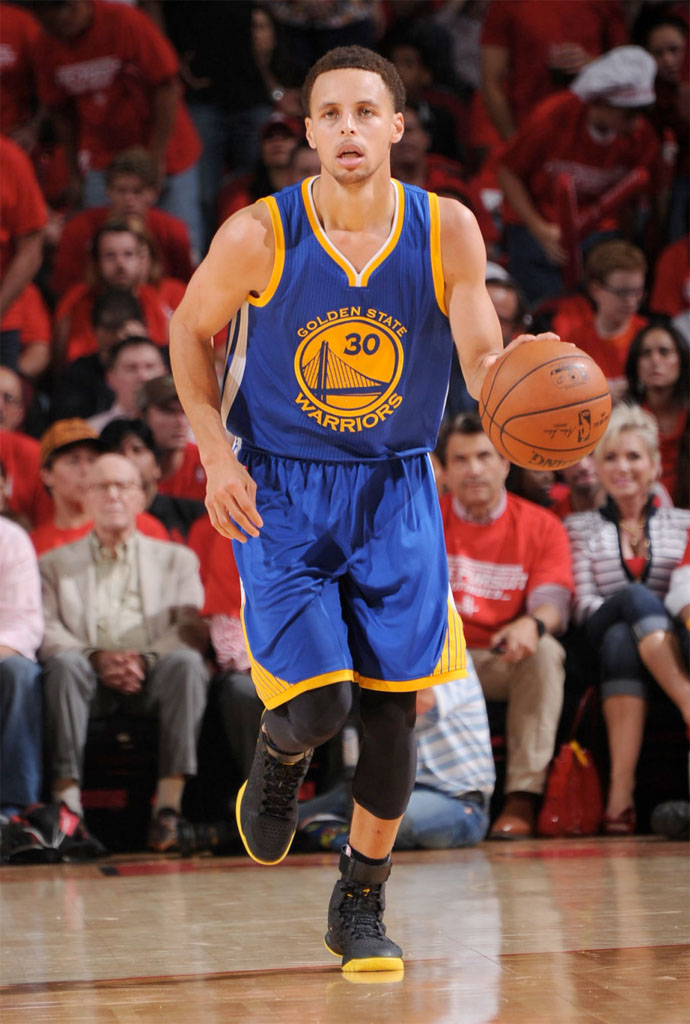 Stephen Curry wears Black/Yellow Under Armour Curry One PE in Game 3 (2)