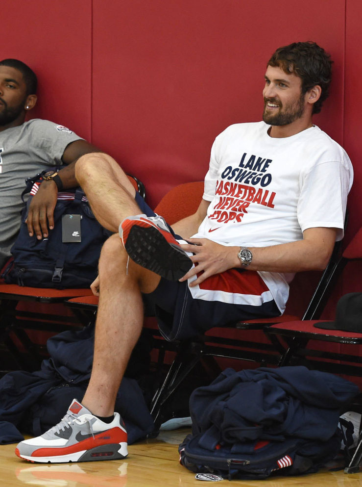 Kevin Love wearing the Nike Air Max 90 Essential