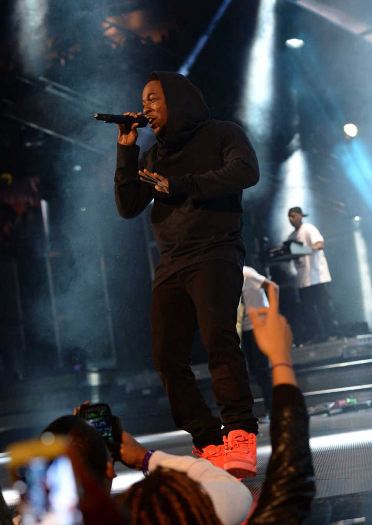 Kendrick Lamar Wears &#x27;Red October&#x27; Nike Air Yeezy 2 (6)