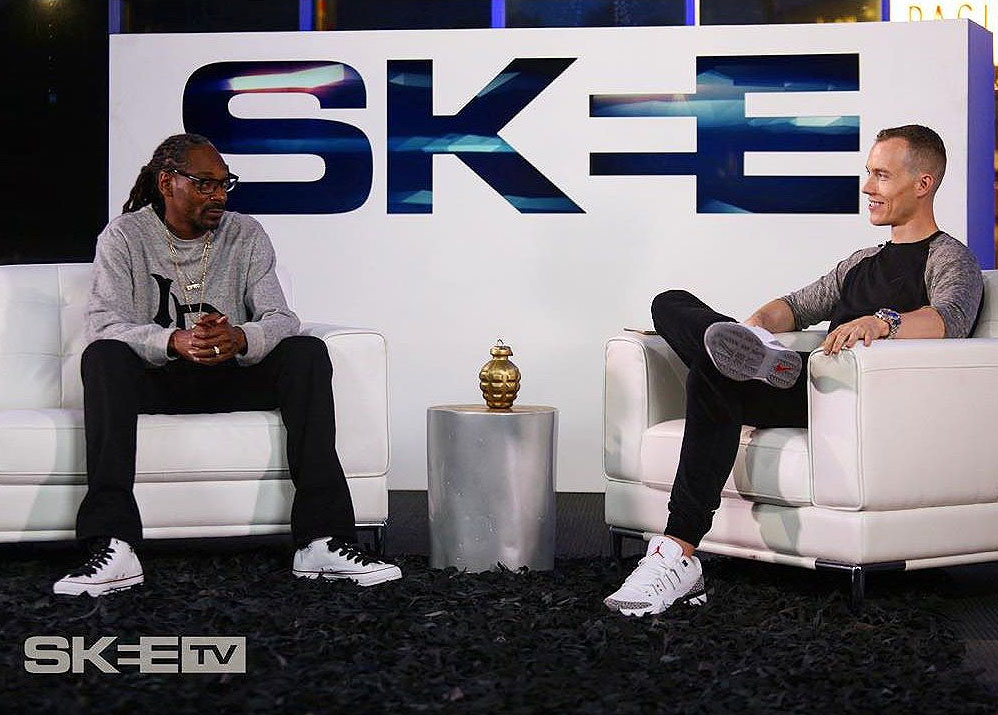 Snoop Dogg wearing the Converse Chuck Taylor All Star; DJ Skee wearing the &#x27;White Cement&#x27; Nike Zoom Vapor AJ 3
