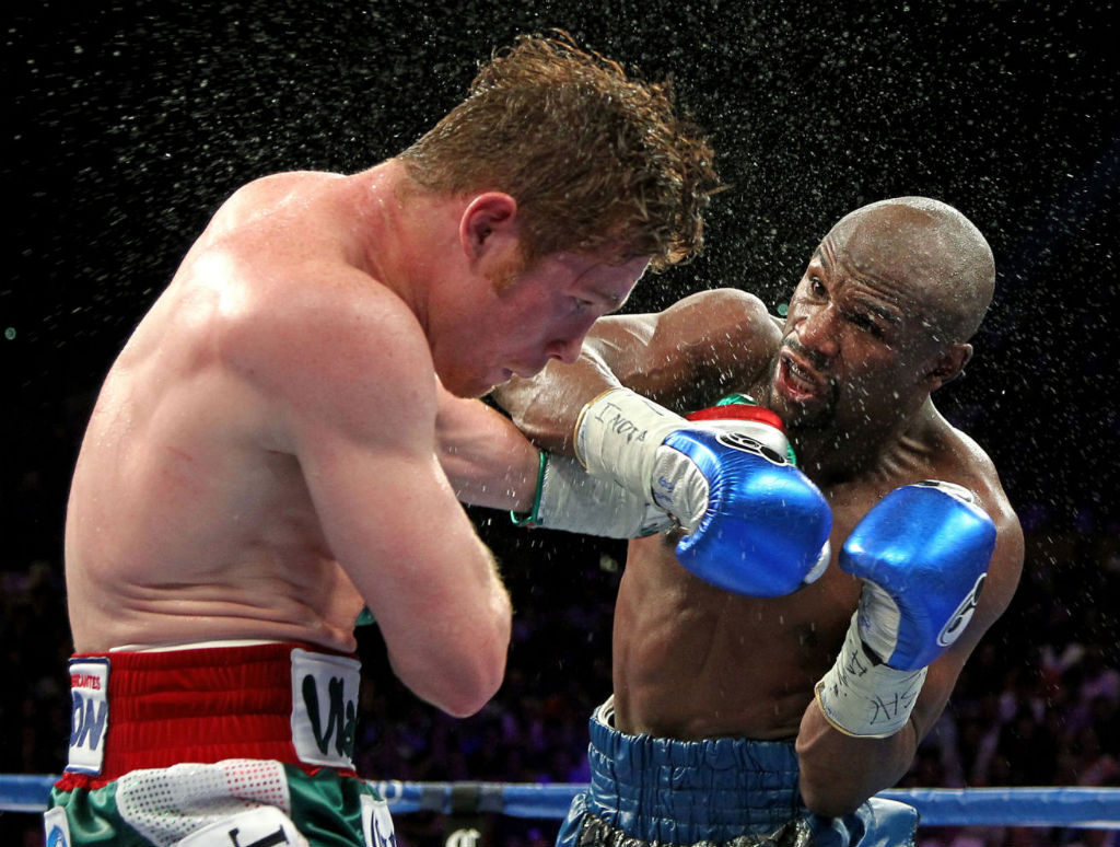 Floyd Mayweather Moves To 45-0 With Decision Over Canelo Alvarez (2)