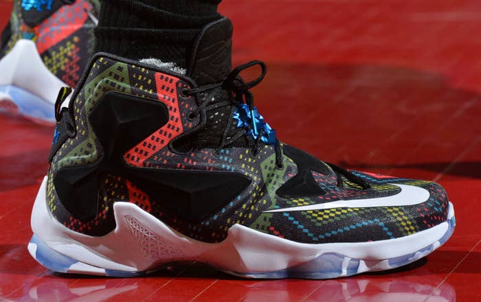LeBron James Wearing the &#x27;BHM&#x27; Nike LeBron 13 (1)