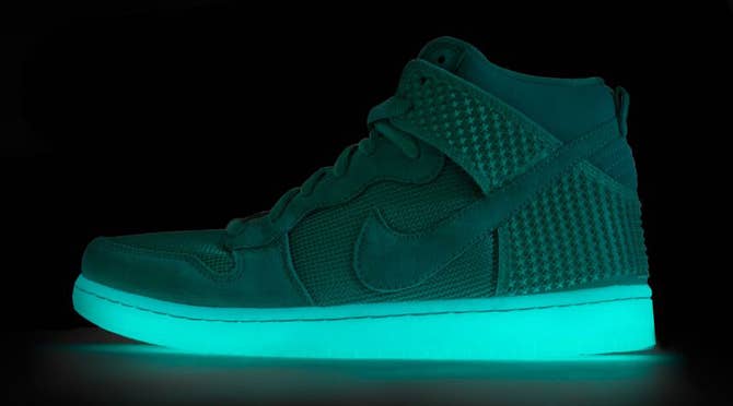 Green Nike Dunk High Glow