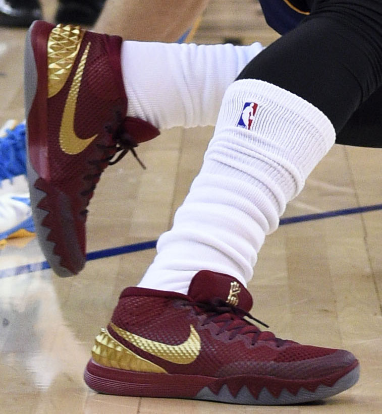 Kyrie Irving wearing a Wine/Gold Nike Kyrie 1 PE for Game 1 of the NBA Finals (7)