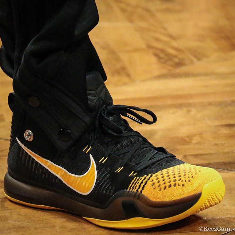 Kobe Bryant wearing a &#x27;Hollywood Nights&#x27; Nike Kobe 10 Elite PE (2)