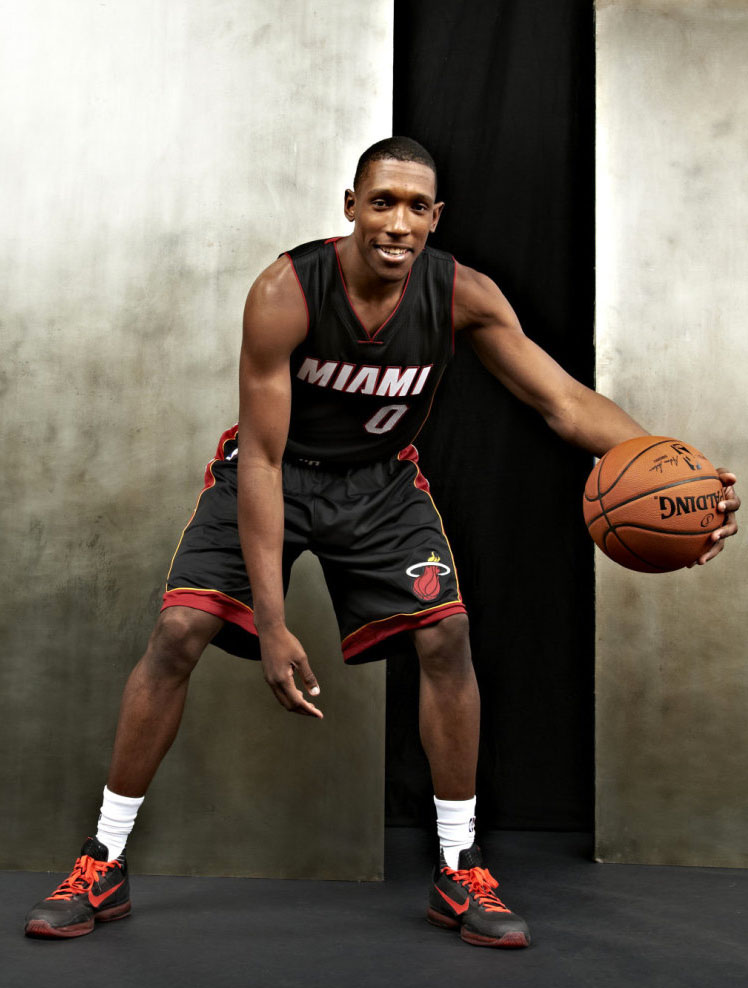 Josh Richardson wearing the &#x27;Bright Crimson&#x27; Nike Kobe 10