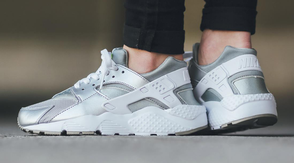peso Autonomía Saludar There's Another Silver Nike Huarache Coming | Complex