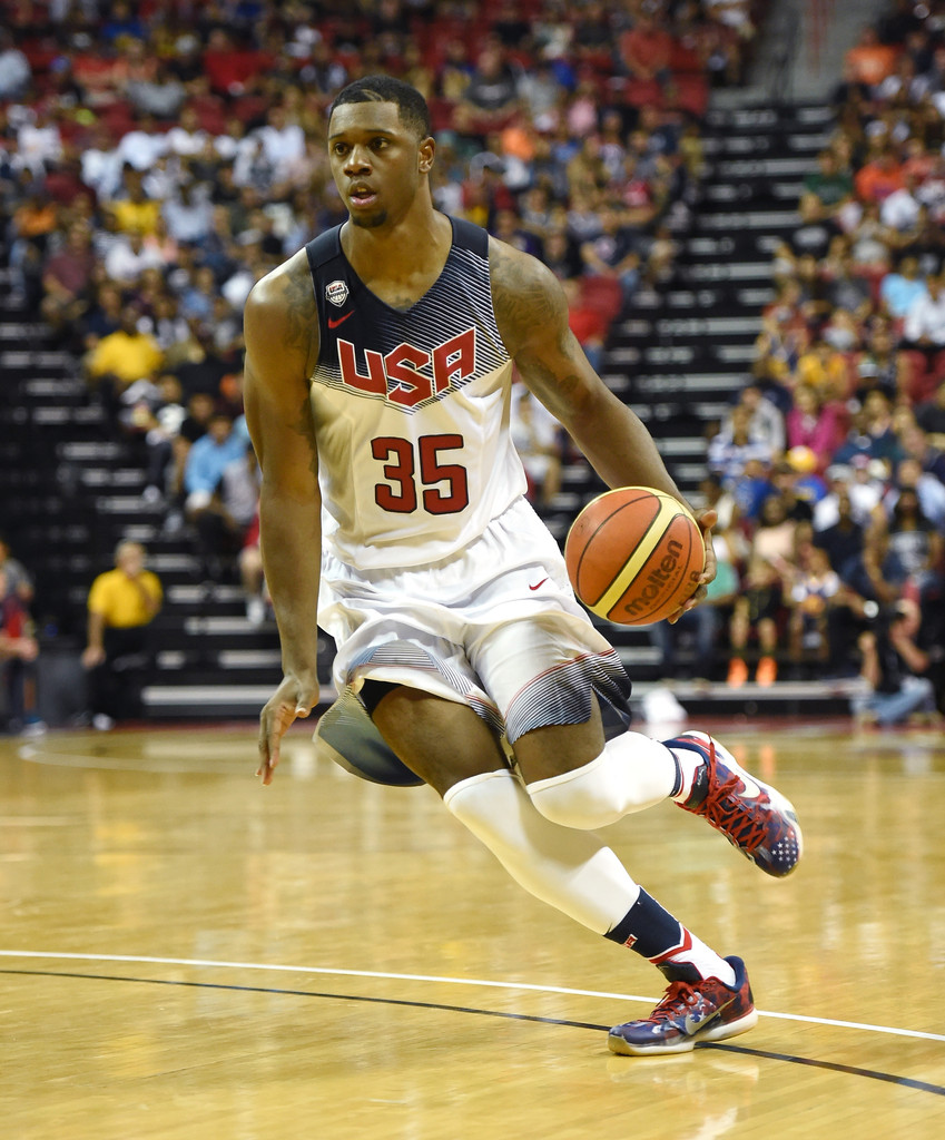 Terrene Jones wearing the &#x27;USA&#x27; Nike Kobe 10