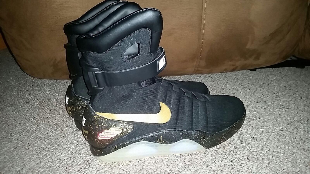 The 10 Worst Fake Sneakers on  Right Now