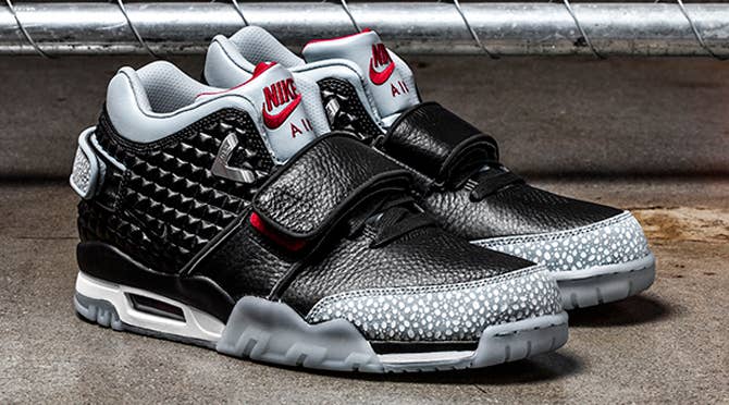 Cruz Borrows Air Jordans on New Shoe |