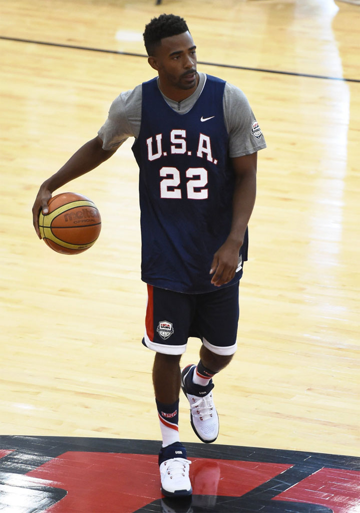Mike Conley wearing the &#x27;USA&#x27; adidas Crazylight Boost 2015 Mid