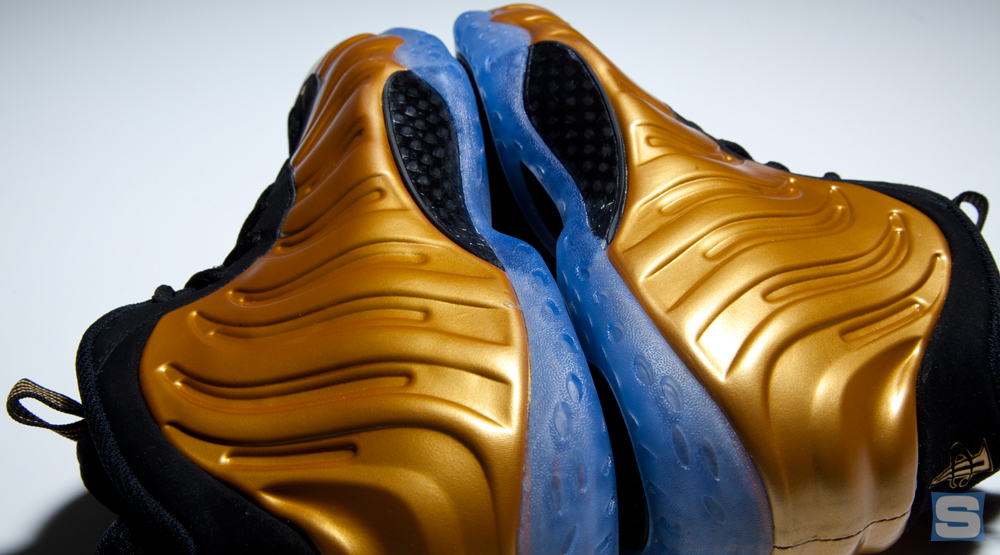 Black and gold foamposite size 14 sale