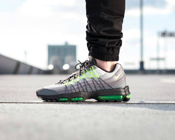 Nike Air Max 95 Ultra SE Neon On-Foot Left Side 845033-007