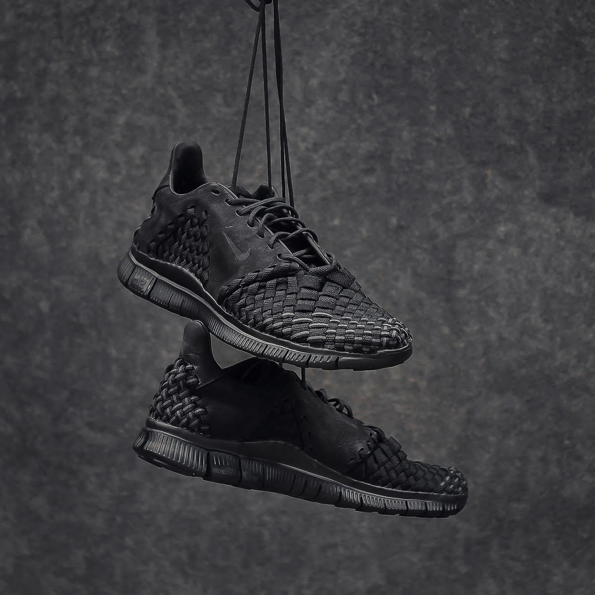 How the "Blackout" Nike Free Woven 2 Looks On-Foot | Complex